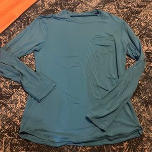 Women’s long sleeve pocket t shirt Lululemon